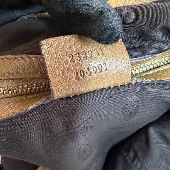 Authentic Gucci G Wave Large Leather Hobo Bag - Picture 15 of 17